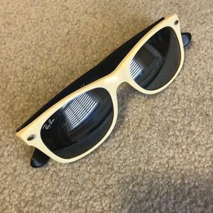 Old used Ray Ban wayfarers